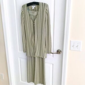 ✴️House of Harlow 1960 Sparkling Two-Piece  Pantsuit, Metallic Threads, XS, NWT…